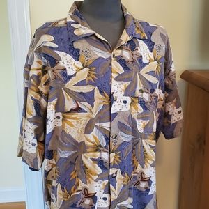 Gotcha, light weight, chambray, short sleeve shirt